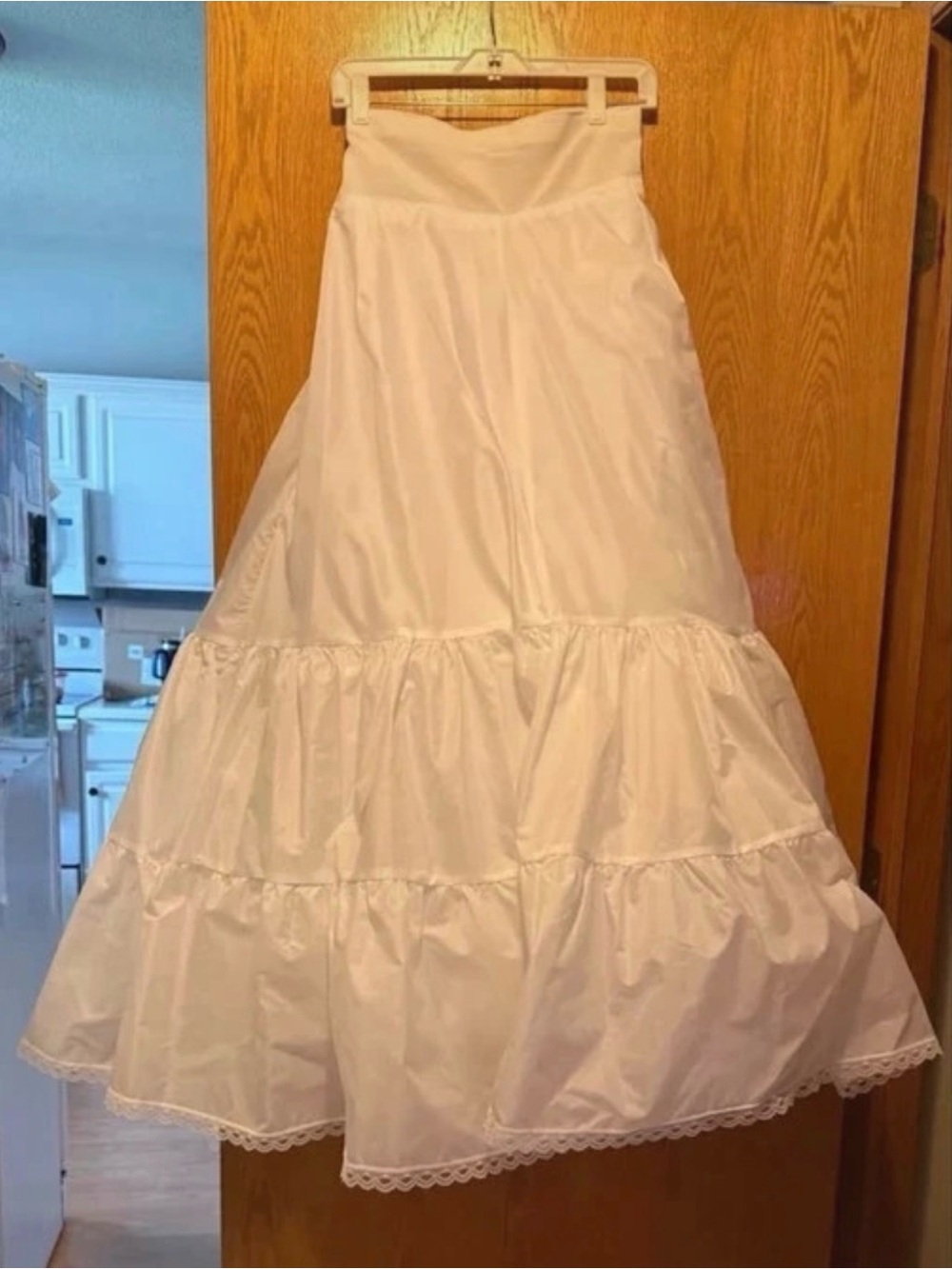 David's Bridal White Tiered Petticoat Slip